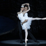 Australian Ballet gives Swan Lake a psychosexual spin