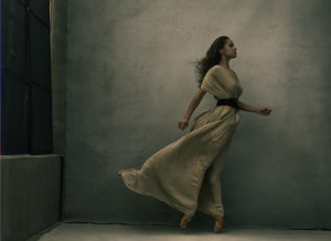 Annie Leibovitz Writes History with WOMEN: New Portraits