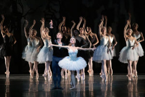 Lauren Lovette takes on Odette-Odile at NYCB